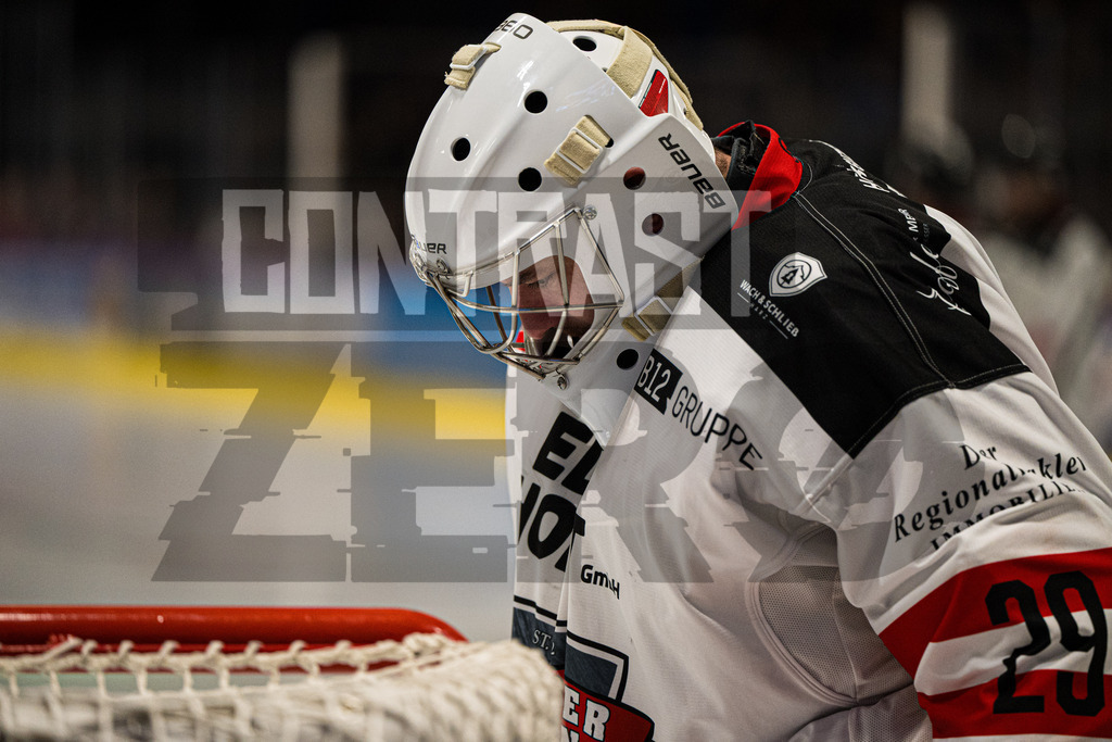 Eishockey I Herren I Saison 2025-2026 I Regionalliga Nord I Adendorfer EC - Harzer Falken | CONTRAST ZERØ MEDIA - Realisiert mit Pictrs.com