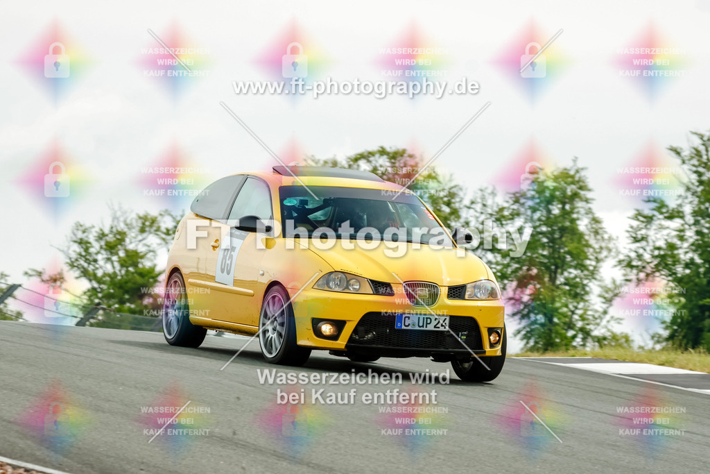 _GTS5733 | Hier findet Ihr Bilder von Touristenfahrten auf der Nürburgring Nordschleife oder von anderen Veranstaltungen die ich besucht habe. Viel Spass beim Durch Schauen 