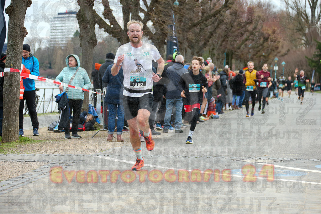 231231_1156_EX1_4618 | Sportfotografie im Rhein-Sieg Kreis, Köln, Bonn, NRW, Rheinland Pfalz, Hessen, etc. Unser Tätigkeitsfeld umfasst den Laufsport vom Volkslauf über den Marathon, Duathlon, Triathon bis zum Ultralauf wie Kölnpfad Ultra oder Schindertrail.