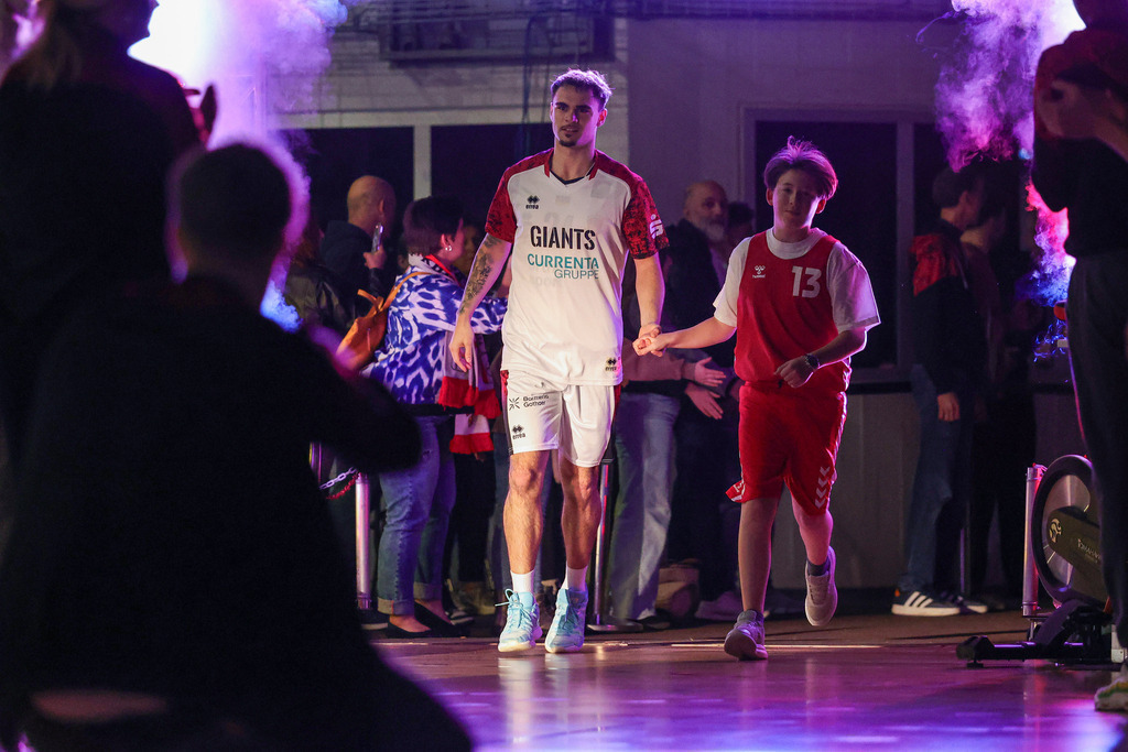 Pro A BAYER GIANTS vs BG Göttingen-82 | Fotos von Basketballspielen aus dem Raum NRW fotografiert von Gero Mueller-Laschet und Daniel Schaefer - Realisiert mit Pictrs.com