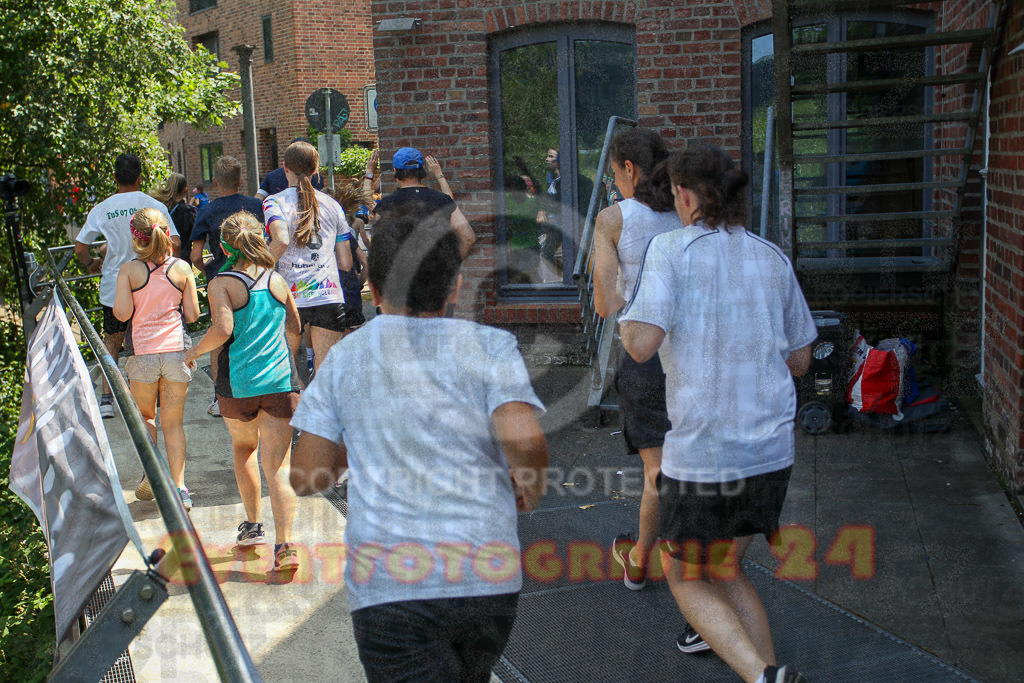 230624_1508_EV3_4400 | Sportfotografie im Rhein-Sieg Kreis, Köln, Bonn, NRW, Rheinland Pfalz, Hessen, etc. Unser Tätigkeitsfeld umfasst den Laufsport vom Volkslauf über den Marathon, Duathlon, Triathon bis zum Ultralauf wie Kölnpfad Ultra oder Schindertrail.