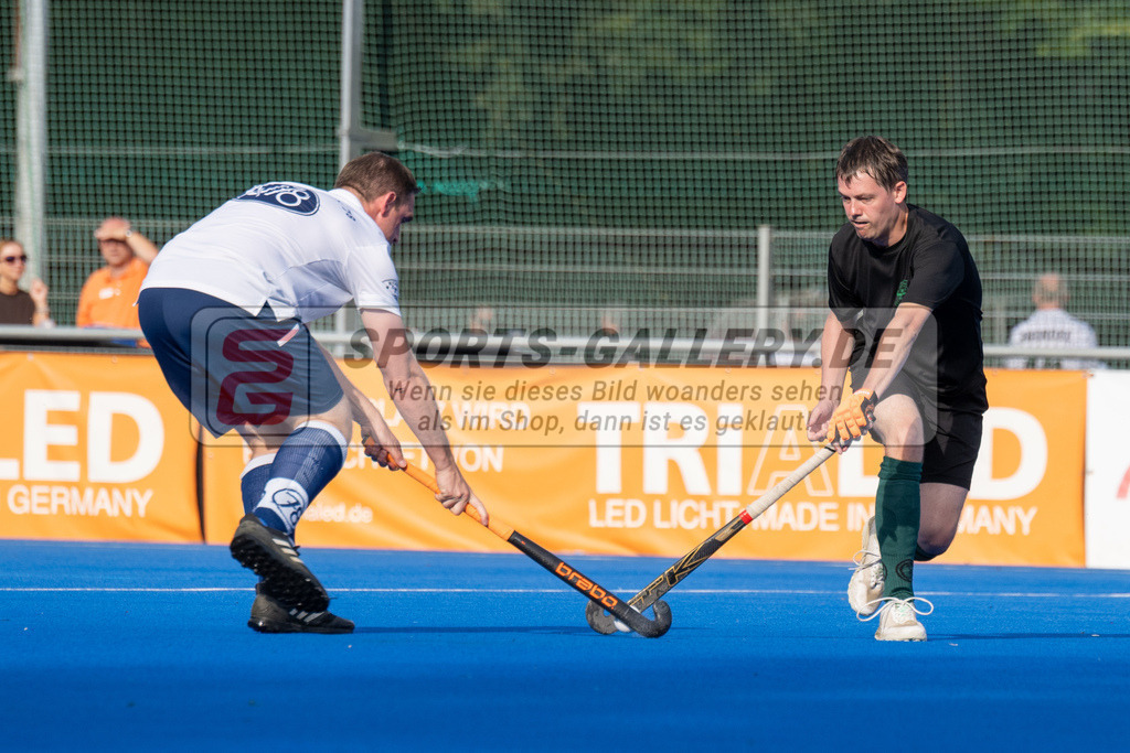 SFE_20240817_0208 | Krefeld, Deutschland, 17.08.2024:  European Cup for Recreational Hockey Players im KTHC Stadion Rot-Weiss Köln Tennis and Hockey Club am 17.08.2024 in Krefeld, Deutschland. (Foto von Stephan Fehrmann)Krefeld, Germany, 17.08.2024: European Cup for Recreational Hockey Players in KTHC Stadion Rot-Weiss Köln Tennis and Hockey Club at 17.08.2024 in Krefeld, Deutschland. (Foto from Stephan Fehrmann)