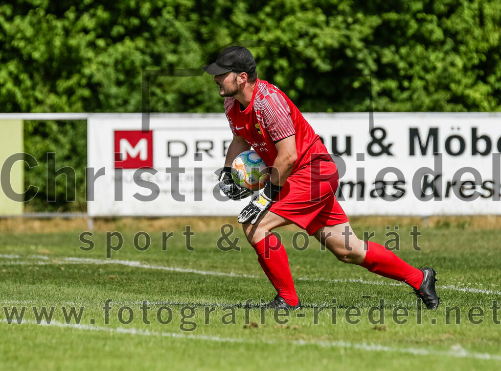 2023-07-09_024_FC_Moosinning_II_gegen_FC_Herzogstadt | Moosinning, Deutschland, 09.07.2023:
Fußball, Kreisliga 2023 / 2024, Testspiel, FC Moosinning II gegen FC Herzogstadt, Endergebnis: 2:1

Foto: Christian Riedel / fotografie-riedel.net