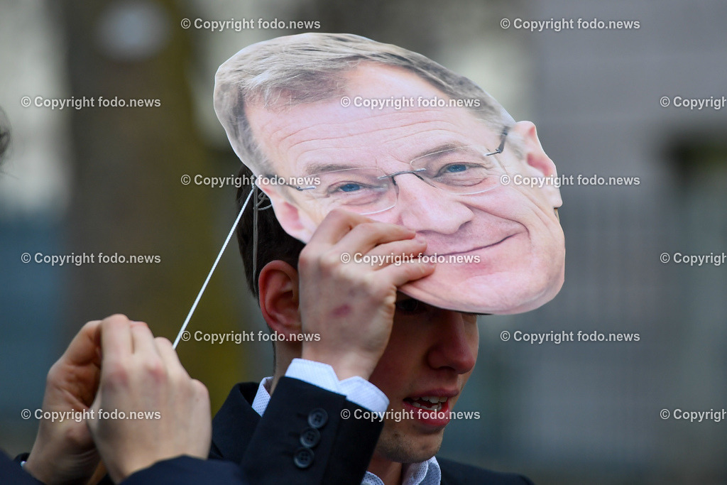 Medienkundgebung Linz gegen rechts_ gegen Burschenbundball_ 24.01.2023-1 | 24.01.2023, Linz, AUT, Medienkundgebung Linz gegen rechts, gegen Burschenbundball im Bild Kundgebungsteilnehmer