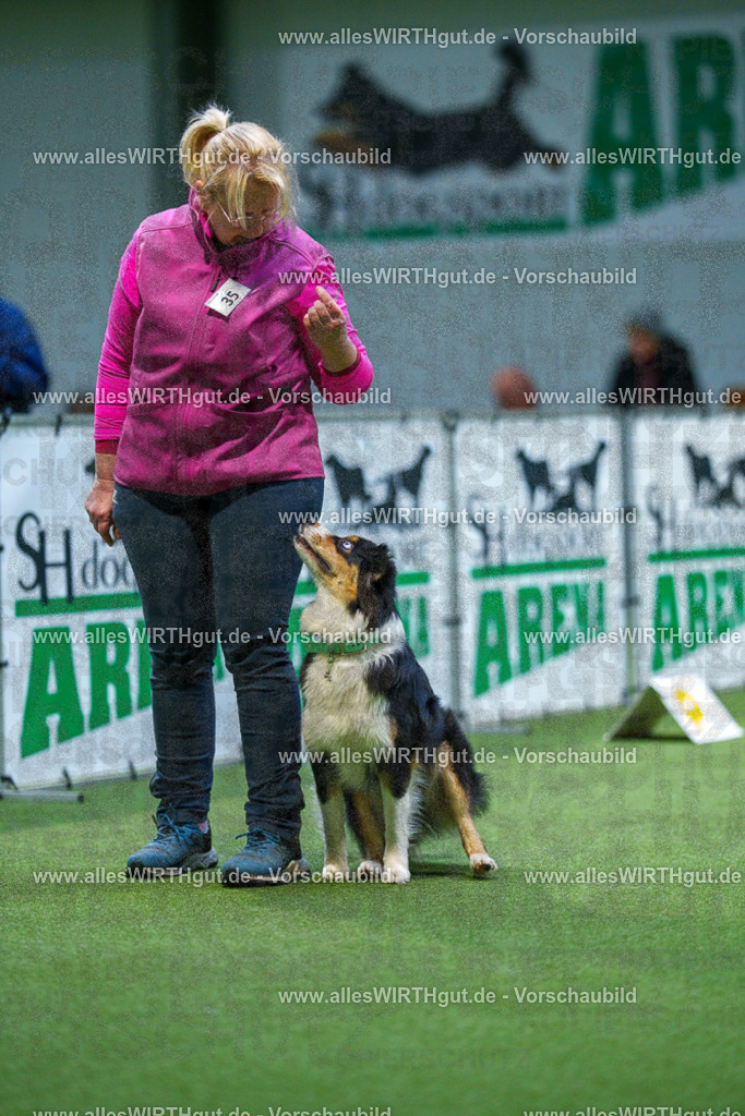 7R505940 | Professionelle Tierfotografie in Mönchengladbach von Daniel Wirth (allesWIRTHgut). Liebevolle & natürliche Bilder von Hunden & Katzen für unvergessliche Erinnerungen.