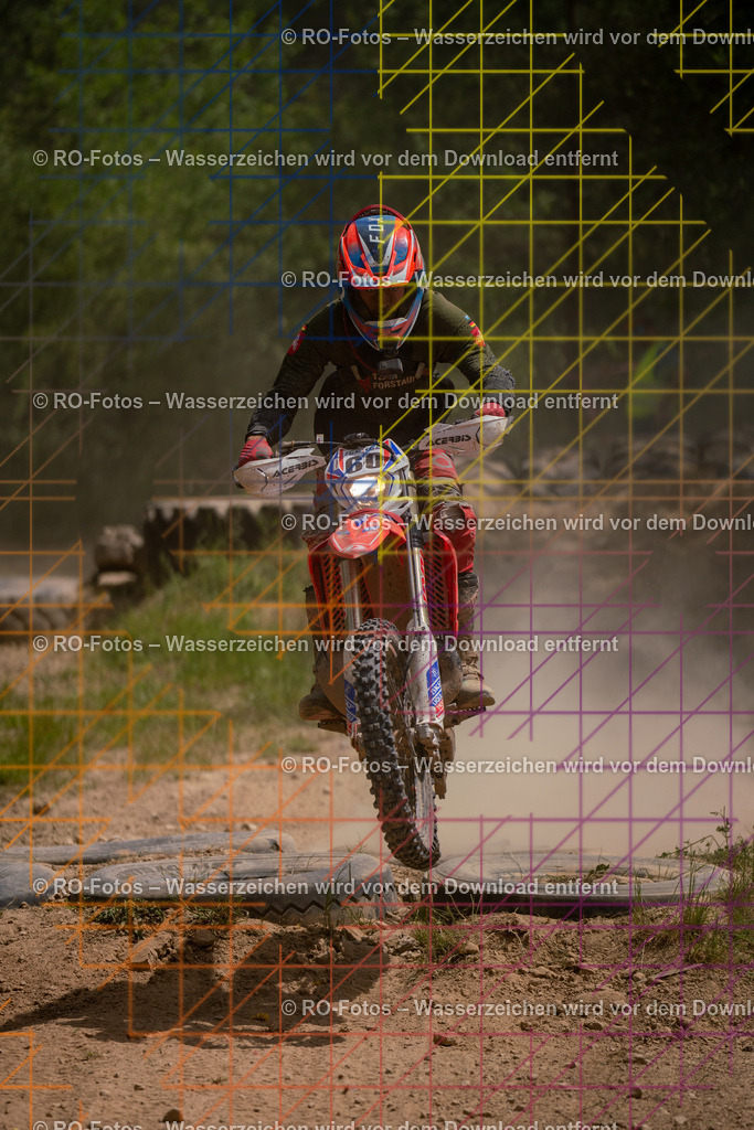 Niederwürzbach 2 Lauf-820 | Sportfotografie von RO-Fotos: Motorsport, Motocross, Enduro, Laufveranstaltungen und Triathlon. Professionelle Fotos von Sportlern und Events. - Realisiert mit Pictrs.com