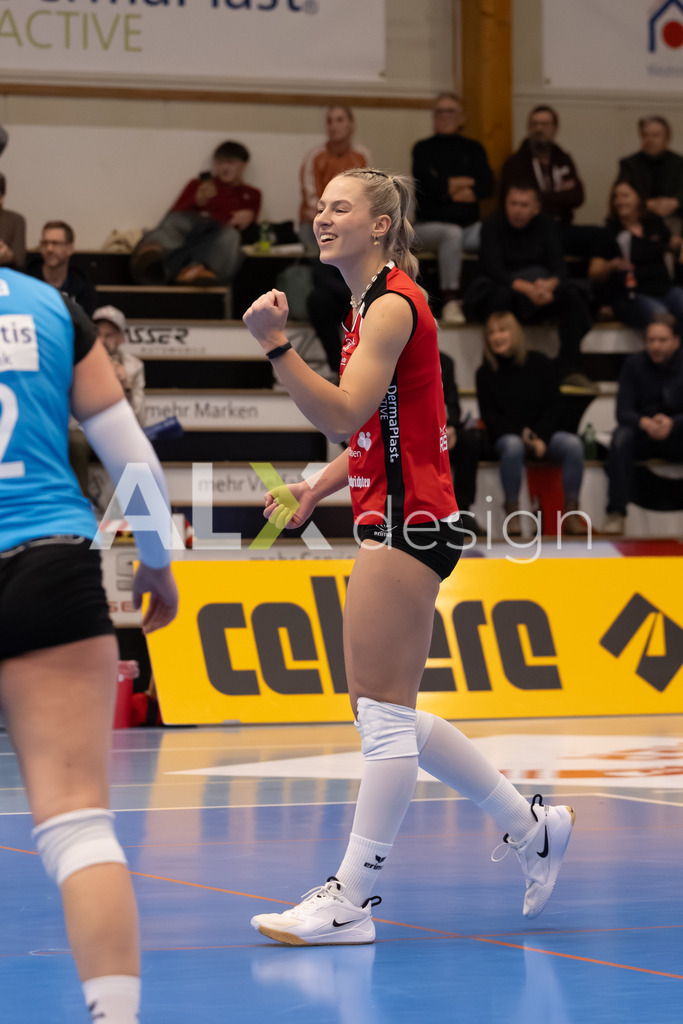 Volleyball I Frauen I Saison 2025-2026 I Volleyball NLA | Women I Round 16 I VC Kanti Schaffhausen - Viteos NUC I 31.01.2026 | 8 Lina-Marie Lieb (DE) (VC Kanti Schaffhausen) – Aussen - Realisiert mit Pictrs.com