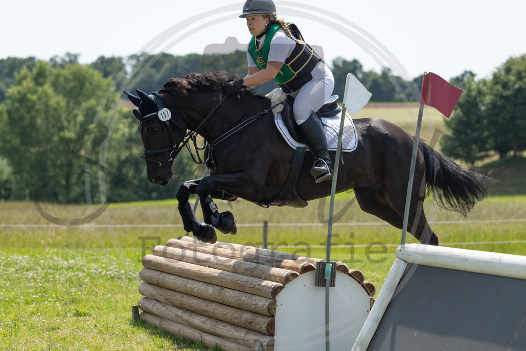 994A0851 | sabrinanicolaifotografie - Realisiert mit Pictrs.com