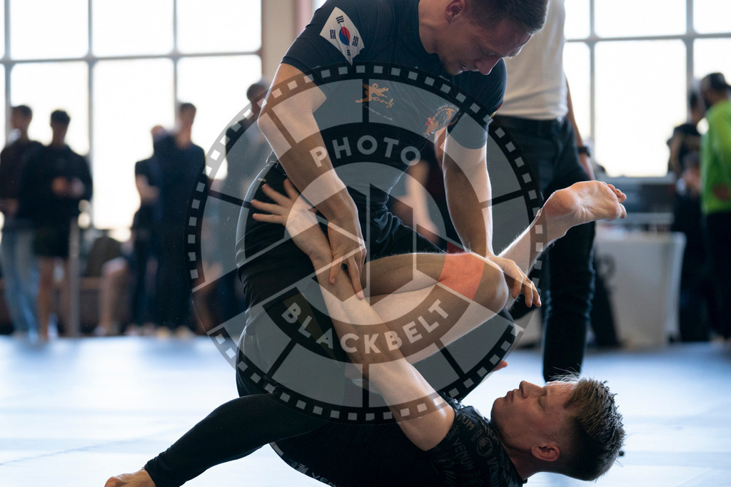 20240309PBB5742 | Fighters compete during the International Luta Livre (ILLCS) Spring Championship in Hannover, Germany, on March 9, 2024.