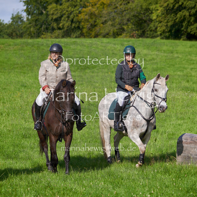 08-23 Bredeneek Jagd_MCH8622_Marina Hewig | Fotografie, FotoArt, PferdesportArt, Pferdesportfotografie, Landschaftsfotografie, Reisefotografie, Reise, Pferde - Realisiert mit Pictrs.com