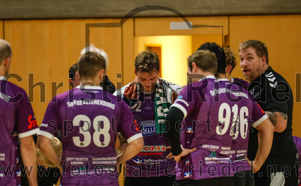 2024-10-20_084_SpVgg_Altenerding_II_gegen_TSV_Taufkirchen-Vils | Erding, Deutschland, 20.10.2024:Handball, Bezirksliga Männer Ost 2024 / 2025, 3. Spieltag, SpVgg Altenerding II gegen TSV Taufkirchen/Vils, Endergebnis: 15:20Foto: Christian Riedel / fotografie-riedel.net