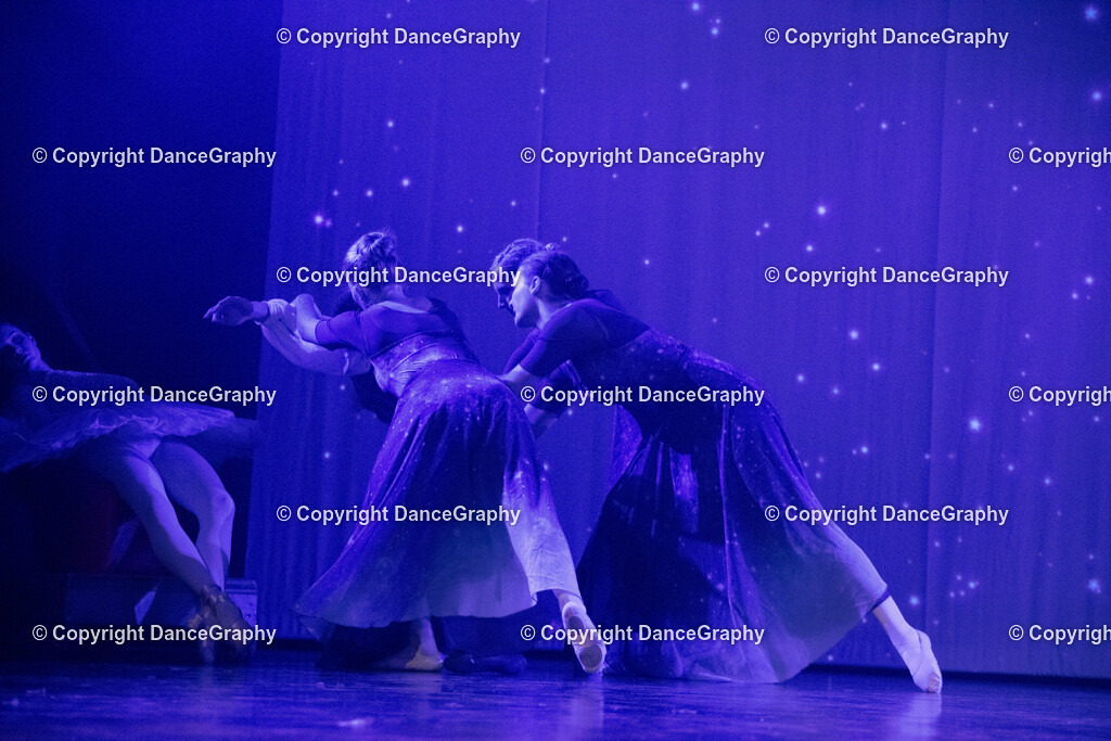 GPHY3395 | DanceGraphy - Realisiert mit Pictrs.com