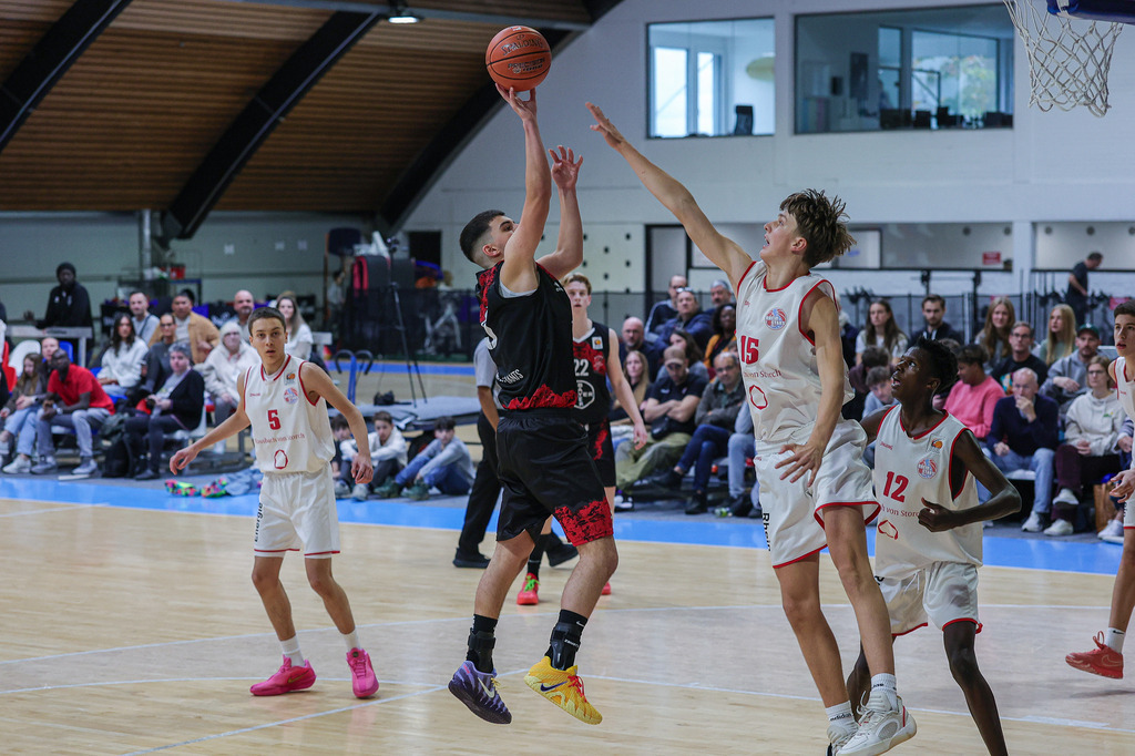 JBBL BAYER GIANTS @ BBV Rheinstars Köln-89 | Fotos von Basketballspielen aus dem Raum NRW fotografiert von Gero Mueller-Laschet und Daniel Schaefer - Realisiert mit Pictrs.com