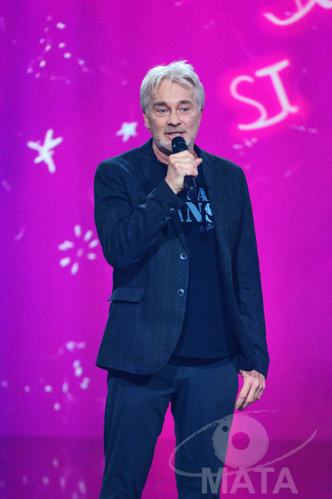 _DWA1426 | Werner Schmidbauer bei '30 Jahre Sternstunden-Gala 2023' in der Frankenhalle. Nürnberg, 15.12.2023 - Realisiert mit Pictrs.com