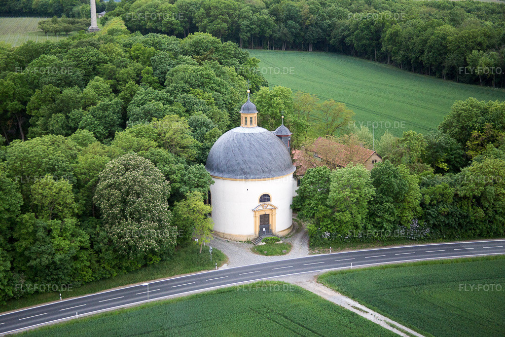 Luftbild: Schlosspark Gaibach im Ortsteil Gaibach in Volkach im Bundesland Bayern in Deutschland. Foto: IMG_078939.jpg vom 14.05.2015 durch Werner Riehm/FLY-FOTO.de