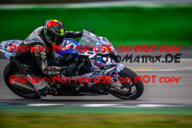 MaZZes_Fotomatrix_20240317_6007705_6174 | Fotograf Mathias Schmid
Sportfotograf,
Eventfotograf,
Hochzeitsfotograf,
Portraitfotograf