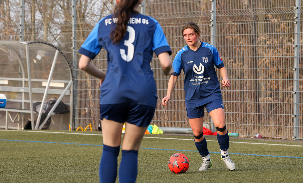 20260308-FCH-Welzheim_033 | 1. FC Heidenheim 1846 vs. FC Welzheim 06, Fußball, Frauen,, Freundschaftsspiel, 2025/2026, 08.03.2026 in Heidenheim, Kunstrasen Ost(Foto: Michael Bulling) - Realisiert mit Pictrs.com