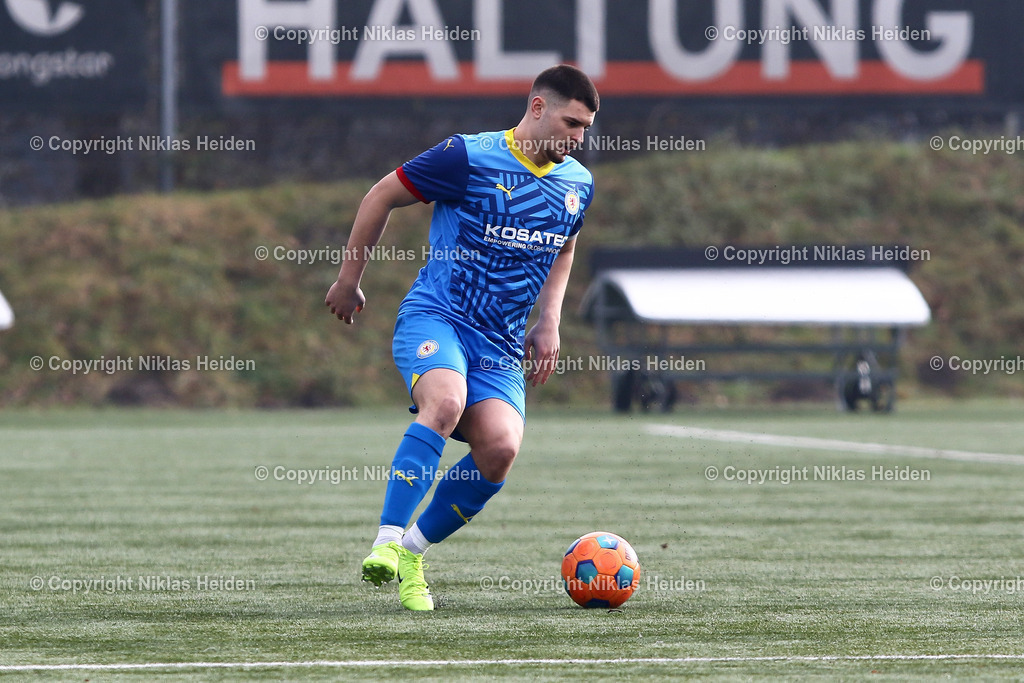 NH_FCStPauliU23_EintrachtBraunschweigU23_Testspiel_02022025 | #14 Ensar Maloku (Eintracht Braunschweig U23)Fußball I Herren I Testspiel I Saison 2024-2025 I FC St. Pauli U23 - Eintracht Braunschweig U23 I 02.02.2025 I Sportplatz Brummerskamp