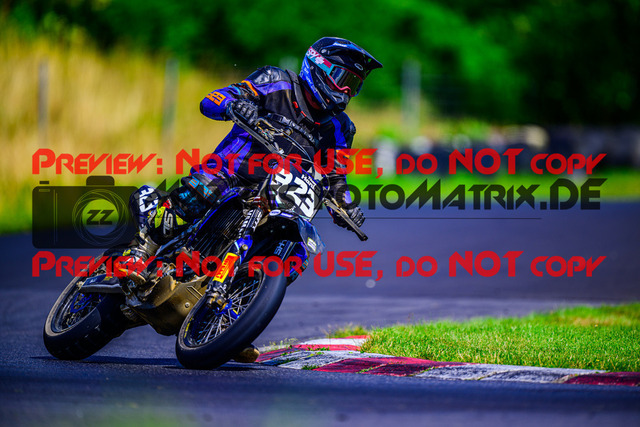 MaZZes_FotoMatrix_240714_6007705_7526 | UE40