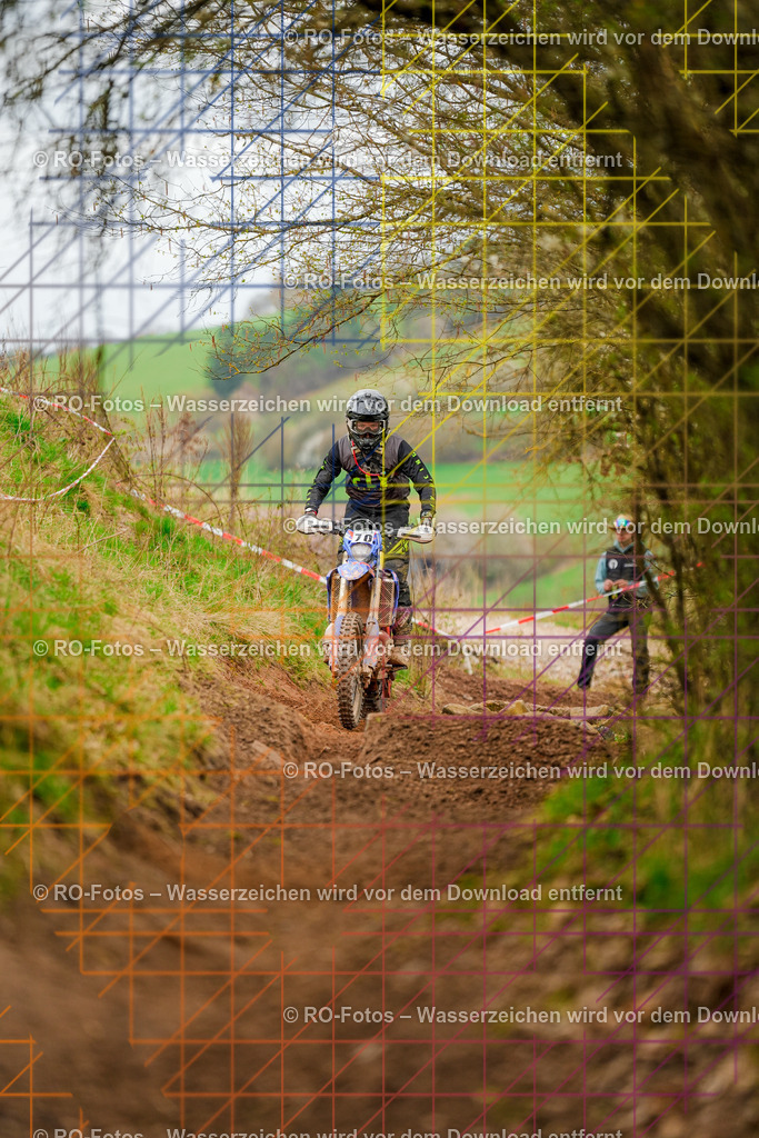 5 Lauf Mernes-753 | Sportfotografie von RO-Fotos: Motorsport, Motocross, Enduro, Laufveranstaltungen und Triathlon. Professionelle Fotos von Sportlern und Events. - Realisiert mit Pictrs.com