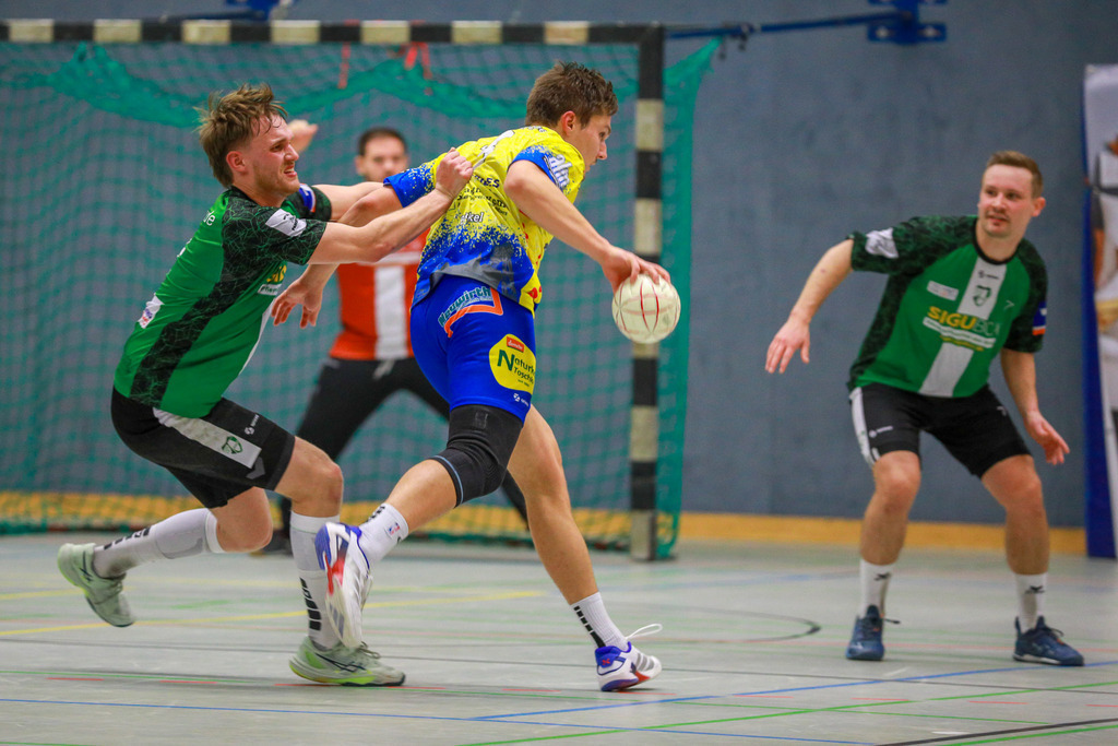 SVN_HcTvRhede_131225_066 | Bildergalerie von Sport-Ereignissen aber auch von weiteren spannenden Dingen - nicht nur vom Niederrhein. In Anlehnung an den bekannten Spruch von Hanns Dieter Hüsch heißt das Motto: "Niederrhein ist überall".  - Realisiert mit Pictrs.com