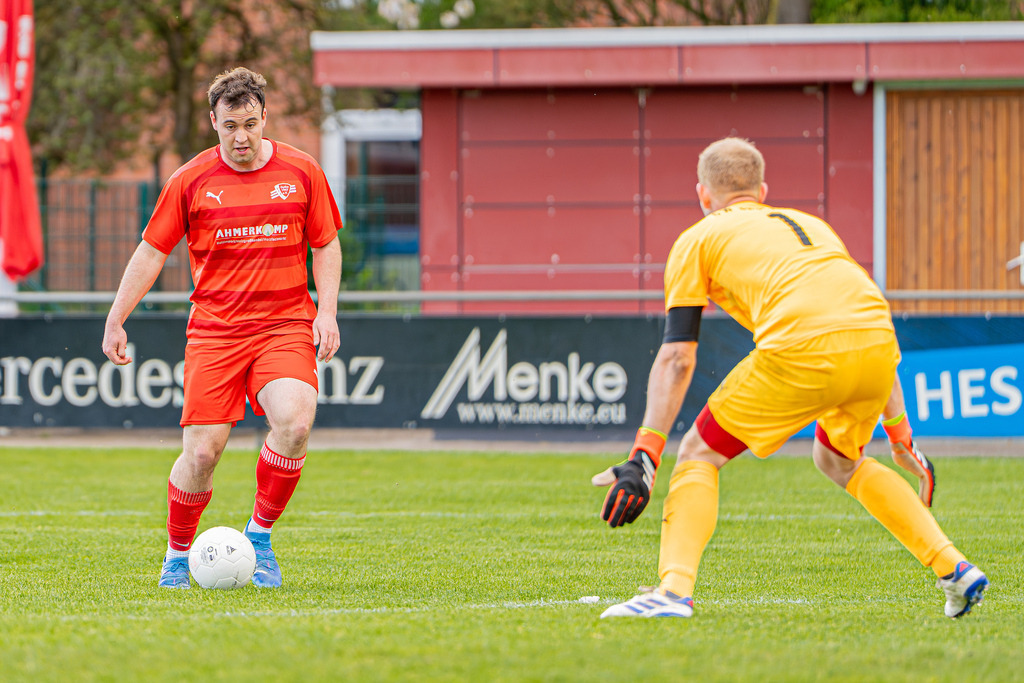 Fußball I Herren I Saison 2025-2026 I Kreisliga VEC I 23. Spieltag I SV GW Brockdorf II - VFL Oythe II I 04233 | jns.sportfotos - Realisiert mit Pictrs.com