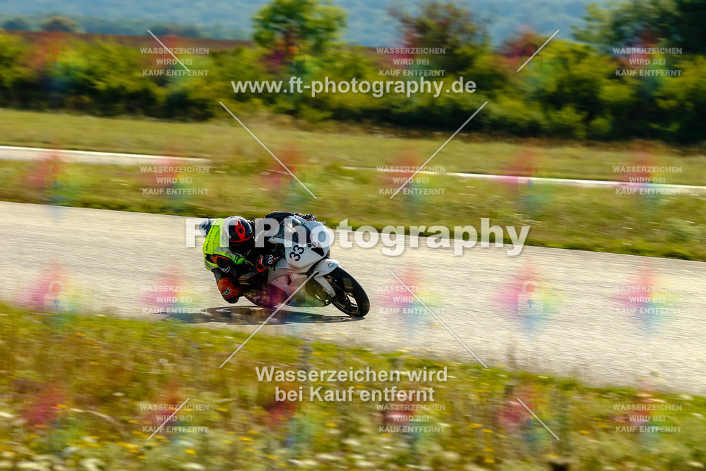 Chambley Juli-0246 | Hier findet Ihr Bilder von Touristenfahrten auf der Nürburgring Nordschleife oder von anderen Veranstaltungen die ich besucht habe. Viel Spass beim Durch Schauen 
