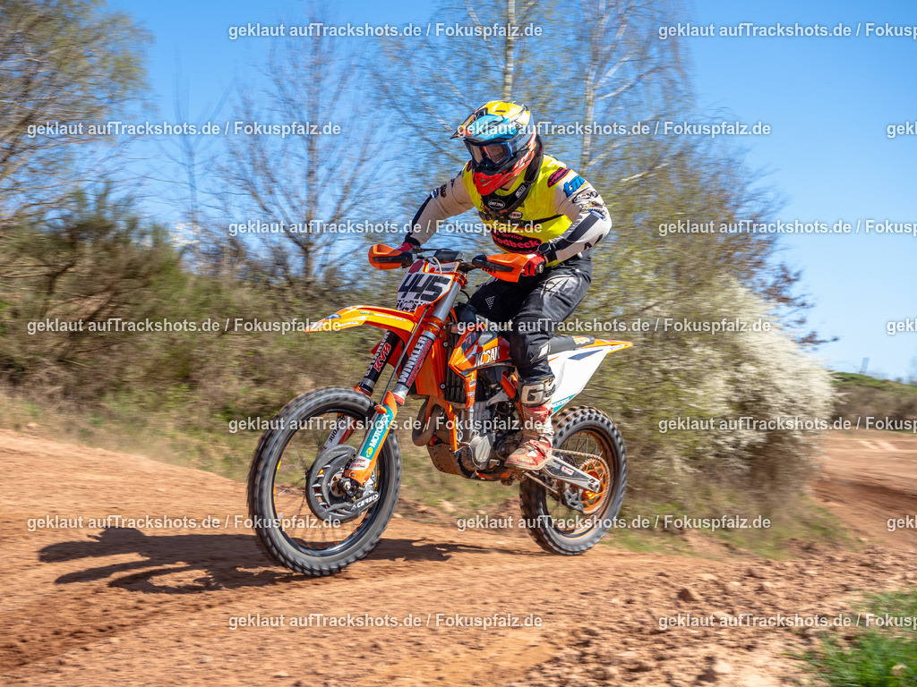 Schweyen040525-166 | Trackshots.de / Fokuspfalz.de - Realisiert mit Pictrs.com