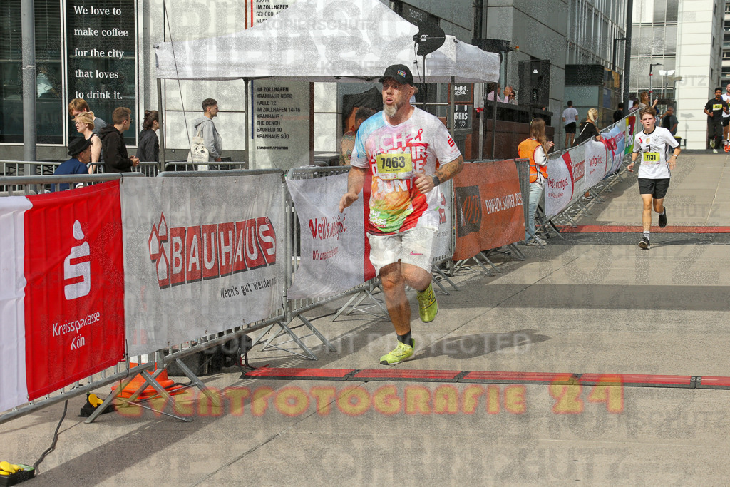 250920_1327_EX1_4666 | Sportfotografie im Rhein-Sieg Kreis, Köln, Bonn, NRW, Rheinland Pfalz, Hessen, etc. Unser Tätigkeitsfeld umfasst den Laufsport vom Volkslauf über den Marathon, Duathlon, Triathon bis zum Ultralauf wie Kölnpfad Ultra oder Schindertrail.