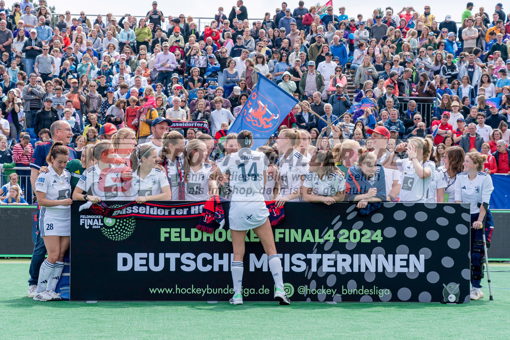 Final4_20240519-1317-0034 | Bonn, Deutschland, 19.05.2024:  in Aktion waehrend des Spiels der Deutsche Feldhockey-Meisterschaften 2024 zwischen Final 4 Damen Finale Düsseldorfer HC - Mannheimer HC im Bonner THV am 19.05.2024 in Bonn, Deutschland. (Foto von Stephan Fehrmann)

Bonn, Germany, 19.05.2024:  in action during the game of Deutsche Feldhockey-Meisterschaften 2024 between Final 4 Damen Finale Düsseldorfer HC - Mannheimer HC in Bonner THV at 19.05.2024 in Bonn, Deutschland. (Foto from Stephan Fehrmann)