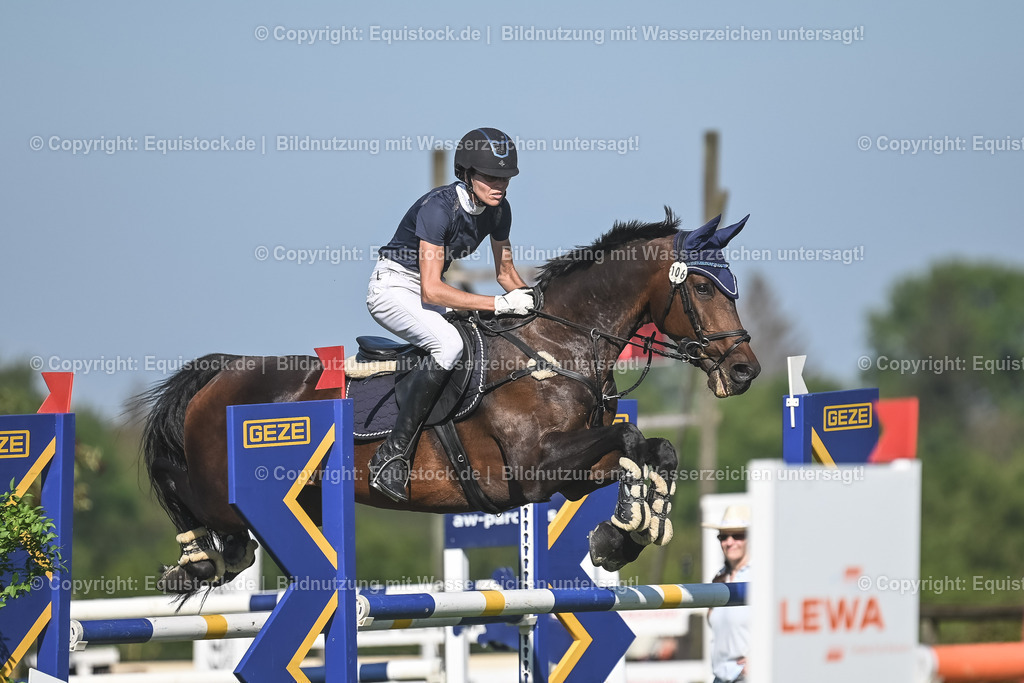 20230908_24_Springen_M_0040 | equistock