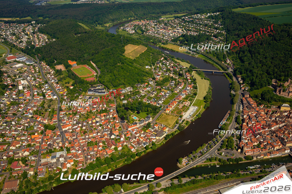 Das Luftbild zeigt  Kreuzwertheim - Die Luftaufnahme wurde 2023 vom UL-Flugzeug aus erstellt ( keine Drohne ) - Hochauflösende Luftaufnahme - Für grossformatige Ausdrucke geeignet. Die Geschenkidee !Mit Lizenz und Bildrechte bestellbar