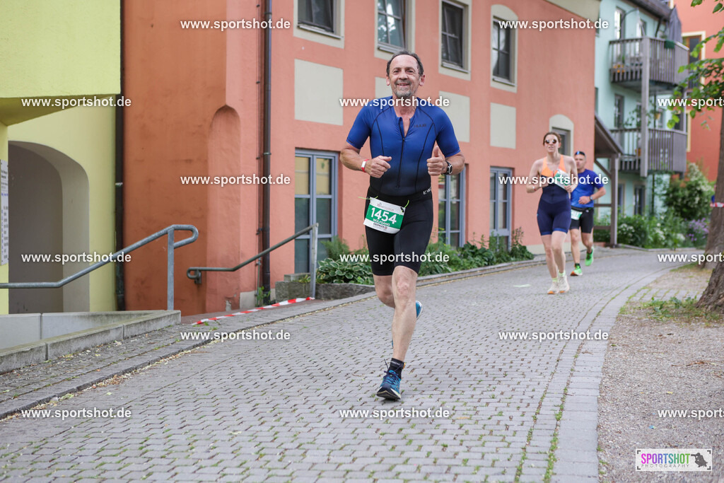 KSZ_4814 | Stadttriathlon Erding 2025. #yourpictrs #sportshot_your_pictrs @Sportshotphotography #stadttriathlonerding Copyright: www.sportshot.de
