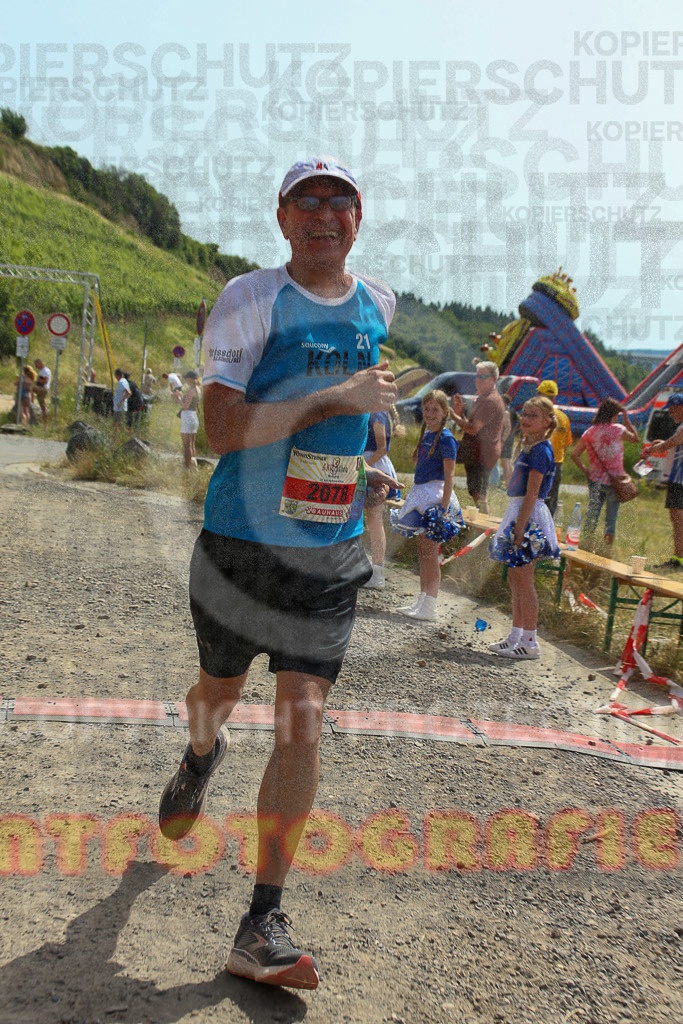 220618_1127_EX1_9354 | Sportfotografie im Rhein-Sieg Kreis, Köln, Bonn, NRW, Rheinland Pfalz, Hessen, etc. Unser Tätigkeitsfeld umfasst den Laufsport vom Volkslauf über den Marathon, Duathlon, Triathon bis zum Ultralauf wie Kölnpfad Ultra oder Schindertrail.