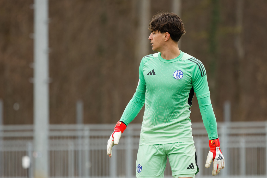 20260412-FCHS04_161 | 1.FC Heidenheim 1846 vs. FC Schalke 04, Fußball, U19, A-Junioren, NWL, U19-DFB-Nachwusliga, 2025/2026, 8. Spieltag, 12.04.2026 in Heidenheim, Walter-Birkhold-Jugendstadion (Foto: Michael Bulling) - Realisiert mit Pictrs.com