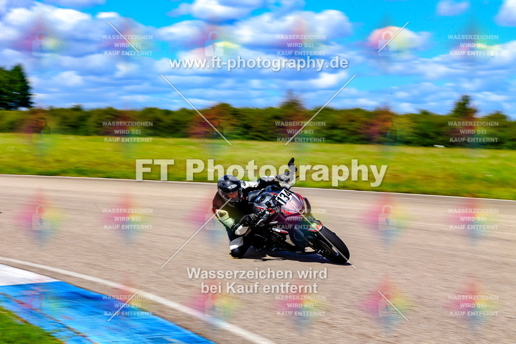 _OUR6397 | Hier findet Ihr Bilder von Touristenfahrten auf der Nürburgring Nordschleife oder von anderen Veranstaltungen die ich besucht habe. Viel Spass beim Durch Schauen 