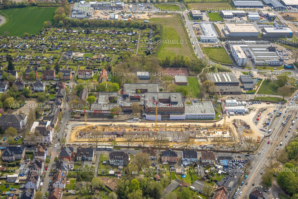 Bochum230403655 | Luftbild, Schulzentrum Gerthe, Anne-Frank-Realschule, Heinrich-von-Kleist-Schule, Heinrichstraße, Baustelle für Neubau, Gerthe, Bochum, Ruhrgebiet, Nordrhein-Westfalen, Deutschland