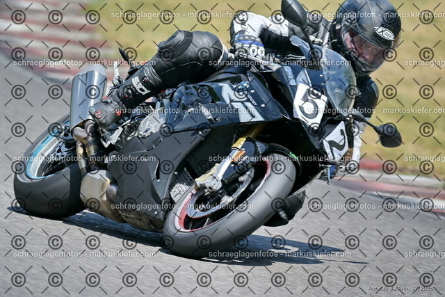 25bt04-1142 | markuskiefer.com - Realisiert mit Pictrs.com
