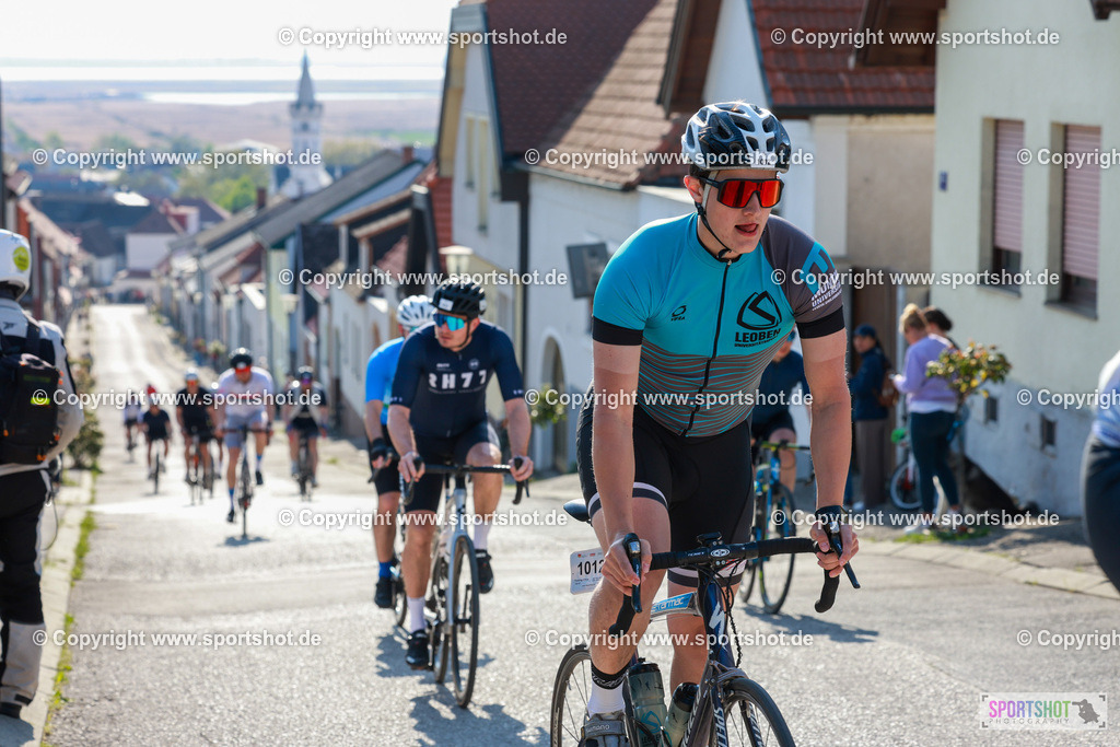 192_AR6_8626 | Neusiedlersee Radmarathon 2026@sportshot_your_pictrs #yourpictures#roadtowm2029 #nrm #neusiedlerseeradmarathon #neusiedlersee #neusiedlerseetourismus #burgenland #mörbisch #nrm26 #burgenlandtourismus #voglundco #poweredbyburgenlandtourismus #radsport #rad #marathon #ucigranfondo #visitburgenland #ucigranfondoworldseries