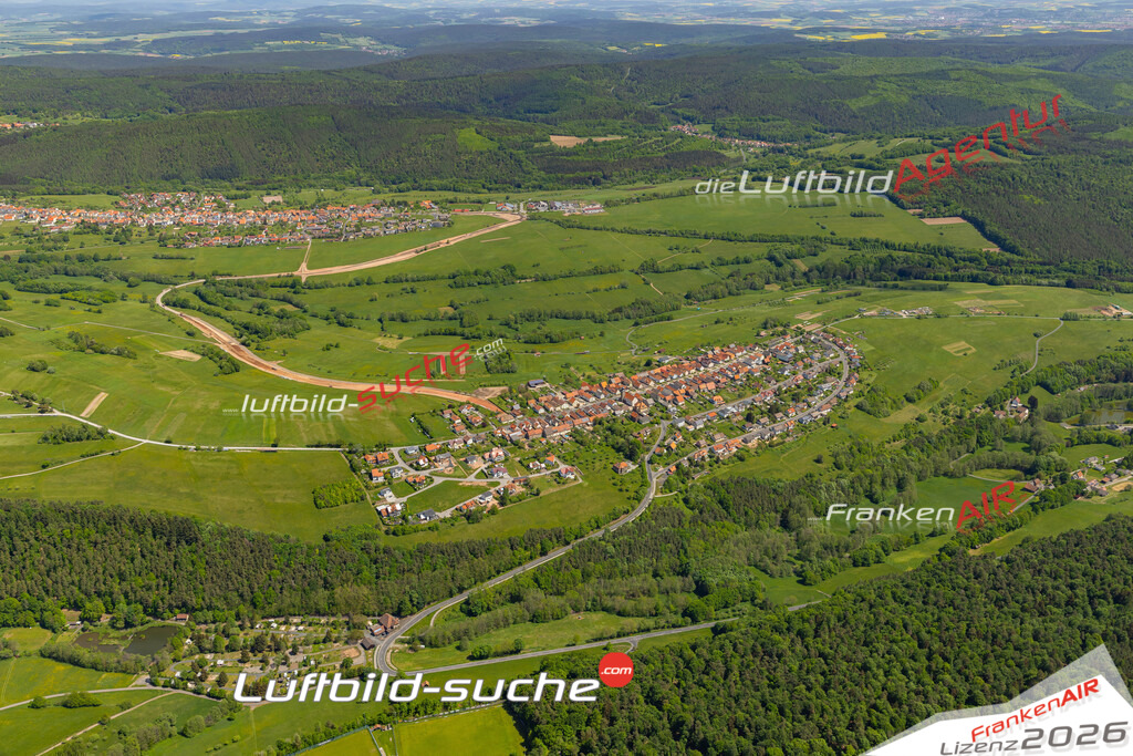 Die Luftaufnahme Waldberg - Sandberg wurde 2022 vom Flugzeug aus (keine Drohne) erstellt. Hohe Auflösung -für große Poster und Wandbilder geeignet - Garantiert!