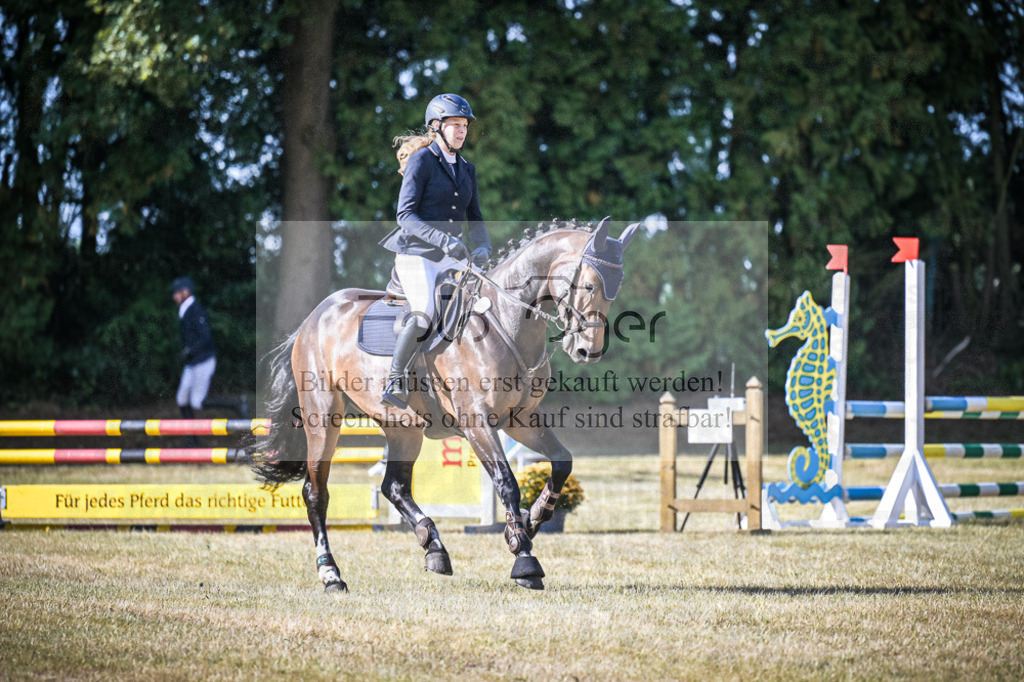 DOS_0319 | Entdecke hochwertige Reitturnierfotos von Foto Oger. Professionell, emotional und authentisch – jetzt Lieblingsmomente im Shop bestellen.Deutschlandweite Turnierfotografie. - Realisiert mit Pictrs.com