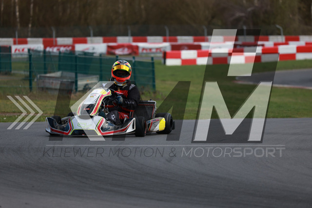 0DKP1747 | Kliewer Motion & Motorsport - Realisiert mit Pictrs.com