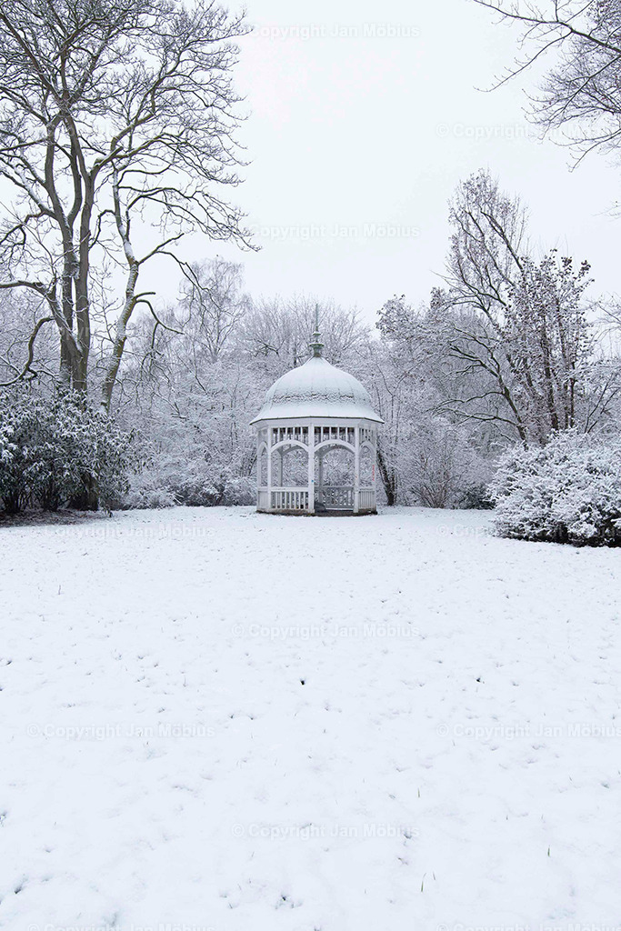 Johanna-Park | Der Johanna-Park in Leipzig verbindet Ruhe, Natur und Citynähe – ideal für Spaziergänge, Entspannung und Ausblicke auf die Stadtkulisse. - Realisiert mit Pictrs.com