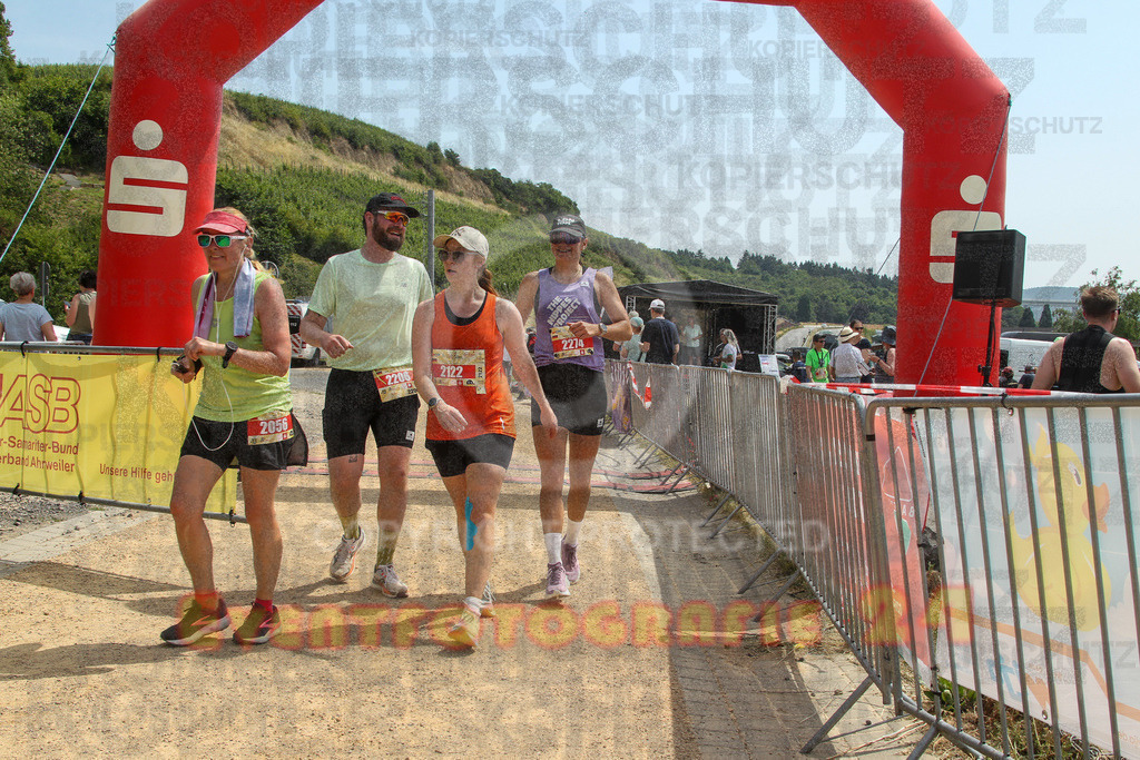 250614_1159_EV4_9412 | Sportfotografie im Rhein-Sieg Kreis, Köln, Bonn, NRW, Rheinland Pfalz, Hessen, etc. Unser Tätigkeitsfeld umfasst den Laufsport vom Volkslauf über den Marathon, Duathlon, Triathon bis zum Ultralauf wie Kölnpfad Ultra oder Schindertrail.