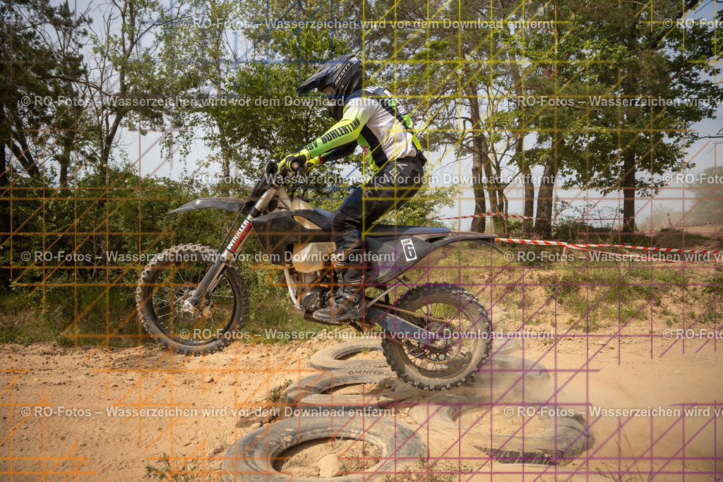 Niederwürzbach 3 Lauf-674 | Sportfotografie von RO-Fotos: Motorsport, Motocross, Enduro, Laufveranstaltungen und Triathlon. Professionelle Fotos von Sportlern und Events. - Realisiert mit Pictrs.com