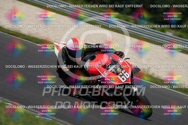 2025_07_19_PBK_25649 | Sportfotografie; SlowMotion; Video; Rennstrecke; Hafeneger; Speer; Racing; RSE; BMW; CBO; Trackday; Motorsportarena; Hockenheimring; Brno; Most; Barcelona; Valencia