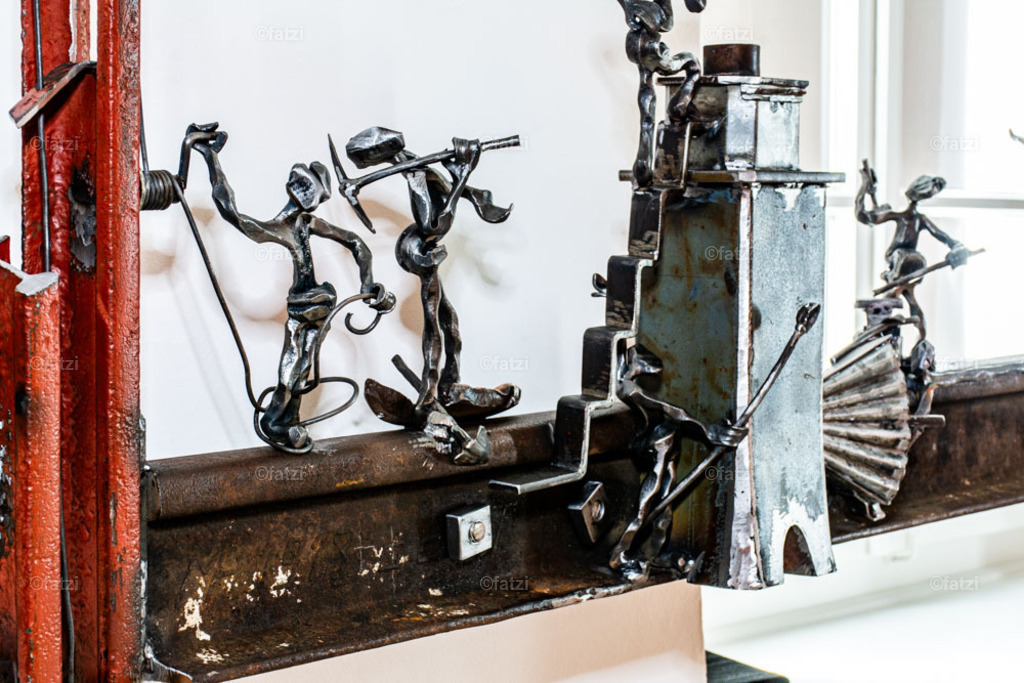 Bergbau-Museum Innen _fatzi_20230908-142639 | Fatzi Bilder-Archiv! 
Die Bilder sind für private Nutzung lizenzfrei. Die kommerzielle Nutzung ist möglich und erwünscht, jedoch bitte ich um vorherige Kontaktaufnahme per E-Mail (info@fatzi.at) oder unter +43 650 7828269 - Realisiert mit Pictrs.com