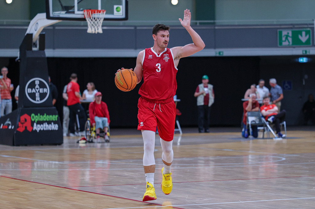 BAYER GIANTS vs VET-CONCEPT Gladiators Trier Test-115 | Fotos von Basketballspielen aus dem Raum NRW fotografiert von Gero Mueller-Laschet und Daniel Schaefer - Realisiert mit Pictrs.com