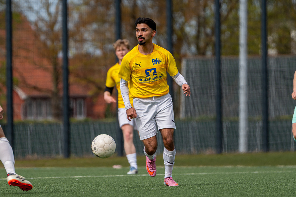 Fußball I Herren I Saison 2025-2026 I 1. Kreisklasse VEC I 18. Spieltag I BW Lohne III - SV Fortuna Einen I 23350-2 | jns.sportfotos - Realisiert mit Pictrs.com