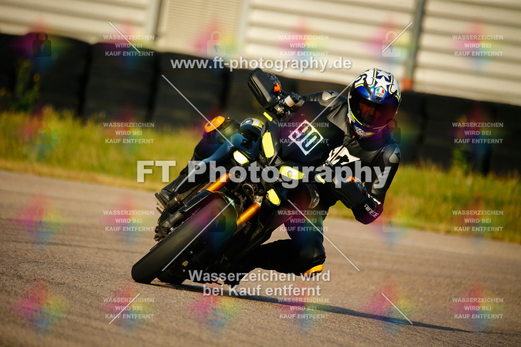 _MOT5392 | Hier findet Ihr Bilder von Touristenfahrten auf der Nürburgring Nordschleife oder von anderen Veranstaltungen die ich besucht habe. Viel Spass beim Durch Schauen 